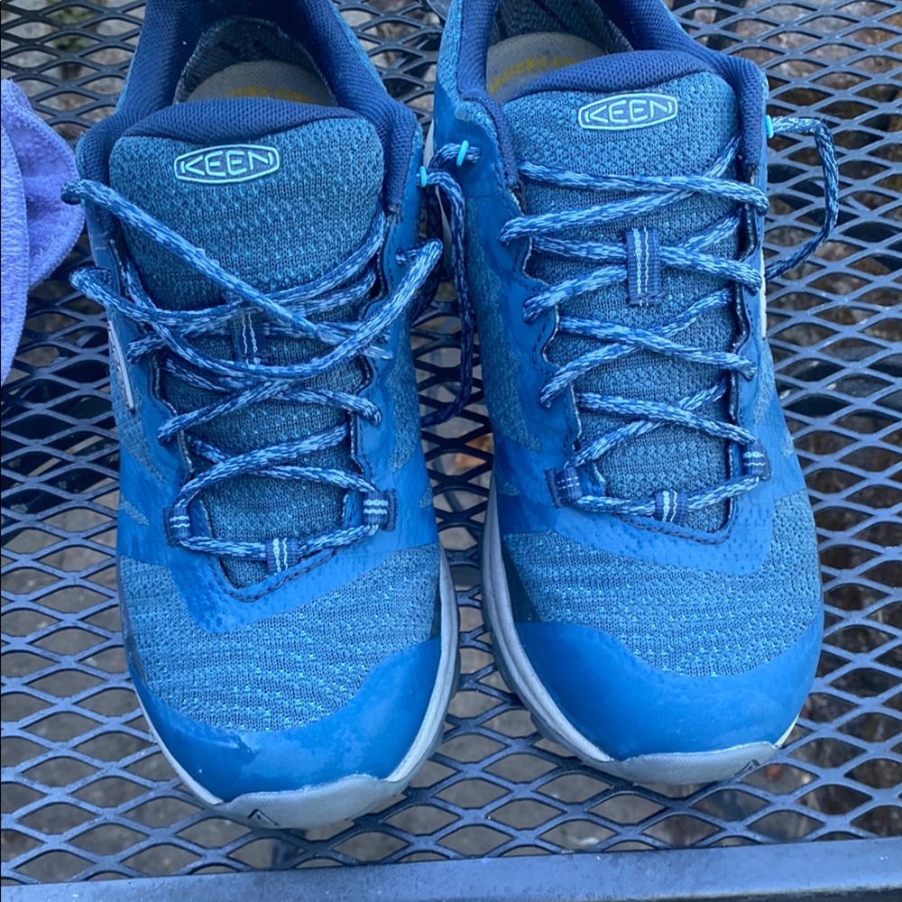 Preowned women’s Keen Blue Sneakers Mesh Design 7